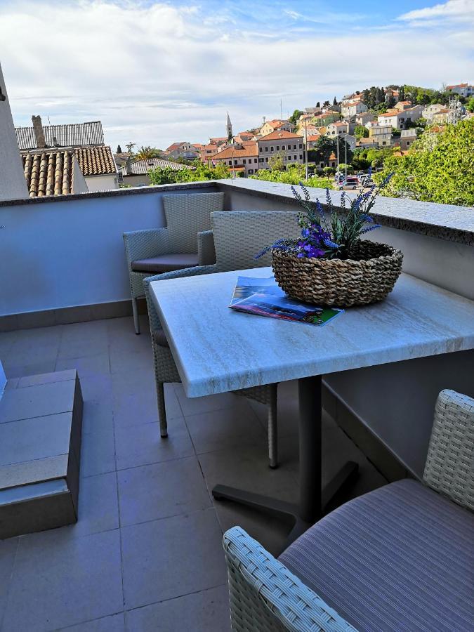 Apartments Gabri マリ・ロシニュ エクステリア 写真